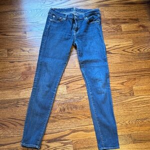 7 For All Mankind Skinny Jeans in Dark Blue Wash